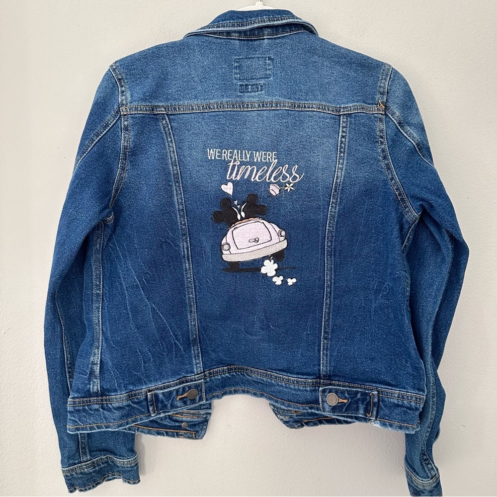 Universal Thread (M) Custom Embroidered Minnie & … - image 2